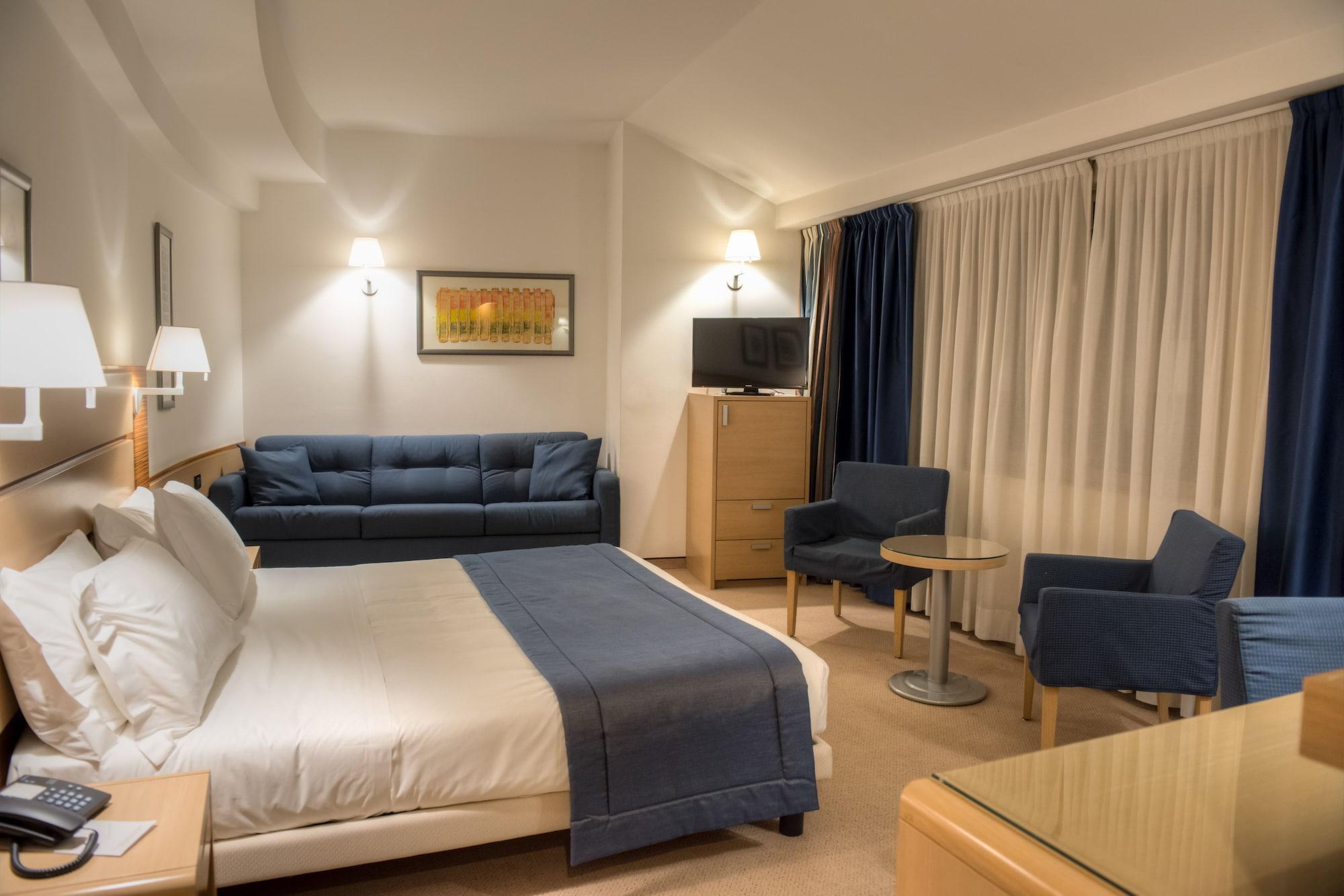Cardano Hotel Malpensa Cardano al Campo Kültér fotó