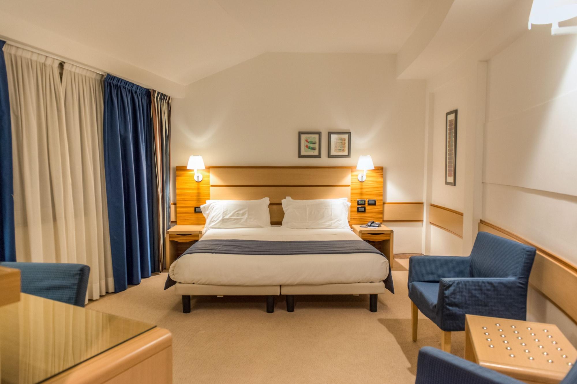 Cardano Hotel Malpensa Cardano al Campo Kültér fotó
