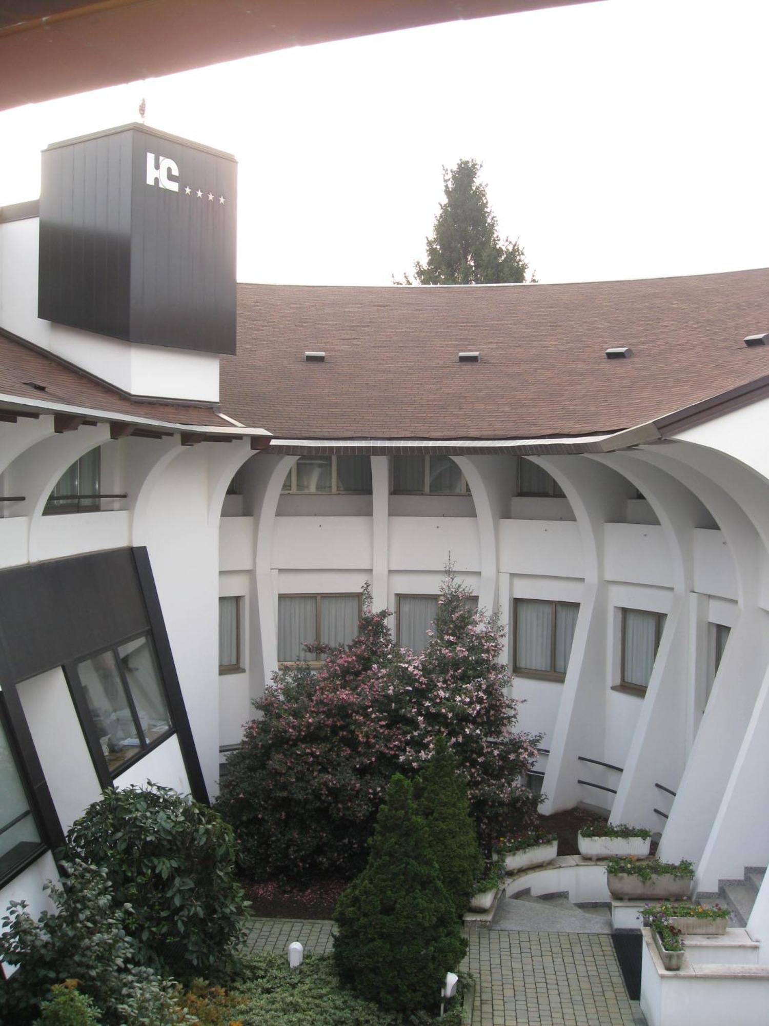 Cardano Hotel Malpensa Cardano al Campo Kültér fotó