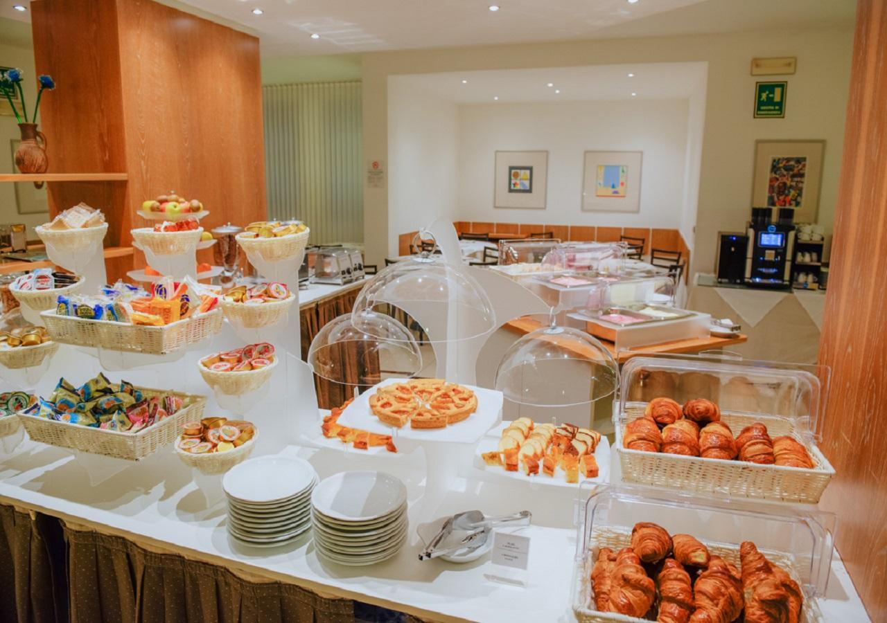 Cardano Hotel Malpensa Cardano al Campo Kültér fotó