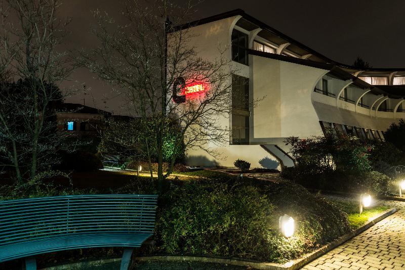 Cardano Hotel Malpensa Cardano al Campo Kültér fotó